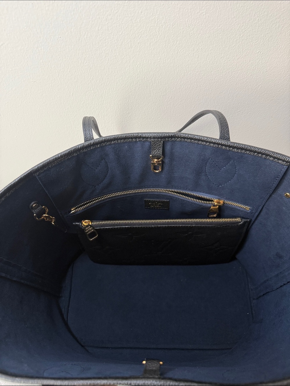 Louis Vuitton Neverfull MM Empreinte Leather - Picture 8 of 8